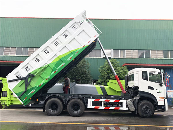 東風天龍垃圾轉運車