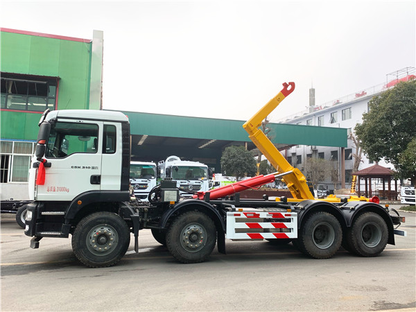 汕德卡前四后八25噸勾臂車